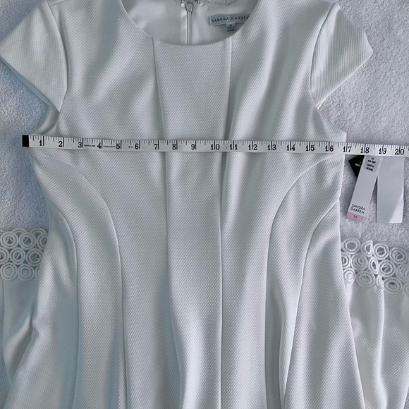 NWT Sandra Darren Ivory Scuba Crepe Knit Dress Size 10 Necklace Sold Separately - Picture 6 of 14
